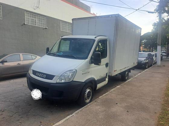 IVECO DAILY 2.3  HPI DIESEL 30S13 CHASSI MANUAL